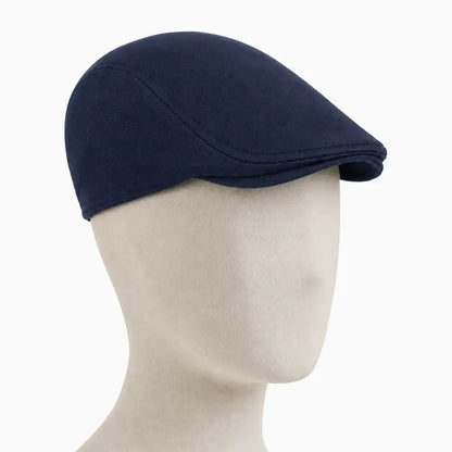 Béret casquette Christophe en coton bleu marine porté